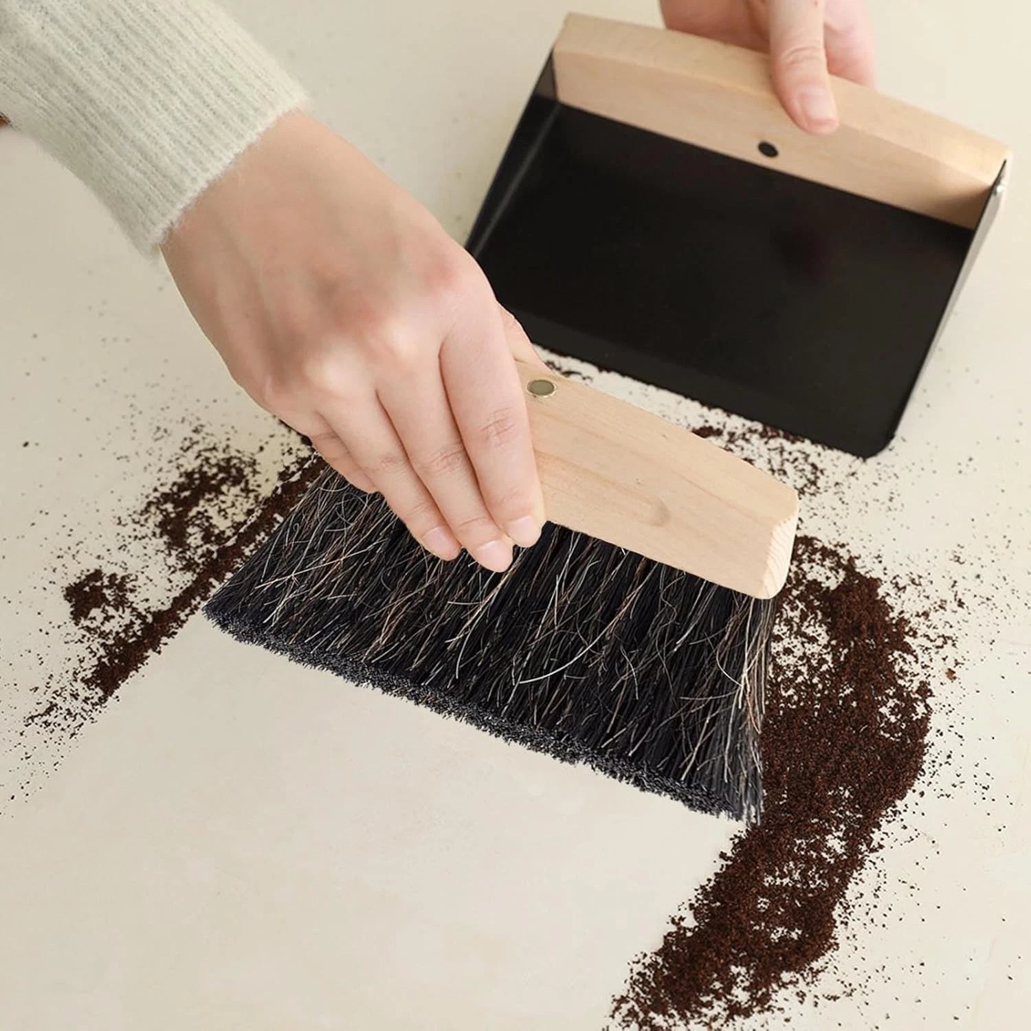 Mini Tabletop Dustpan and Brush Set with Wooden Handle – Compact Cleaning Kit