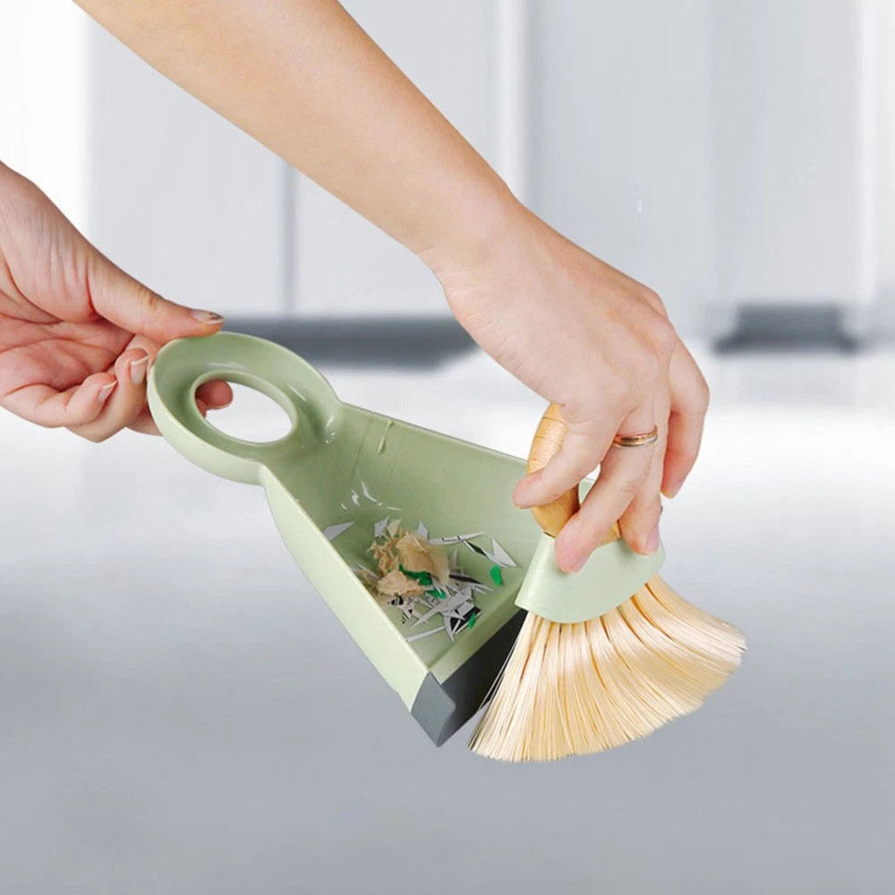 1 Set Mini Cleaning Brush and Dustpan Table Sweep Broom for Computer Keyboard