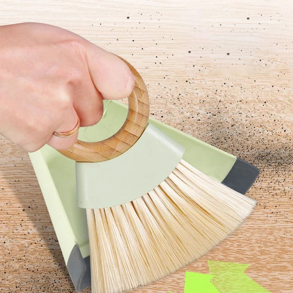 1 Set Mini Cleaning Brush and Dustpan Table Sweep Broom for Computer Keyboard