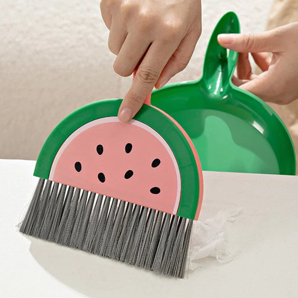 3 Sets Fruit Mini Broom Toddler Dustpan and Brush Multi-function