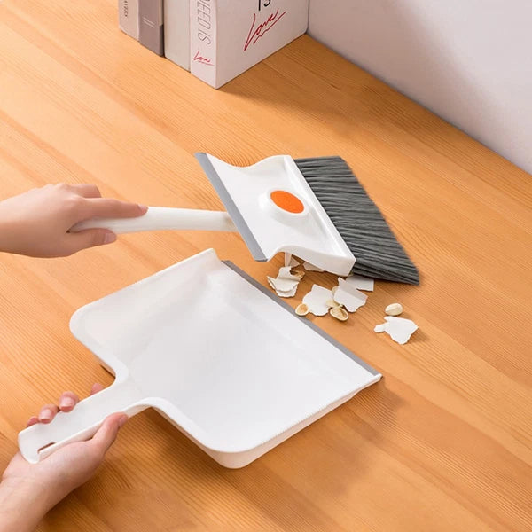 Broom Dustpan Set Child Toddler Desk and Table Cleaning Kit Brushes