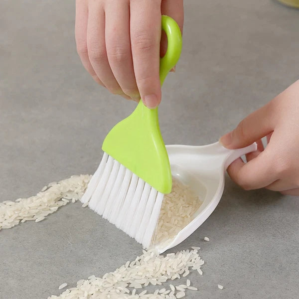 2 Sets Dust Removal Broom Child Keyboard Small Table Top Dustpan