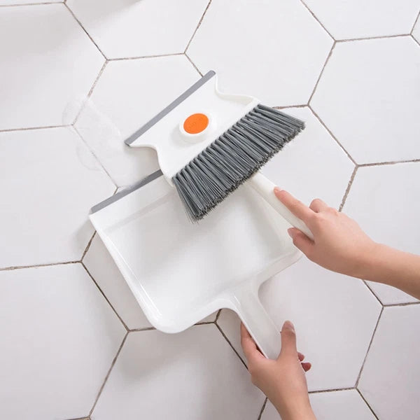 Broom Dustpan Set Child Toddler Desk and Table Cleaning Kit Brushes