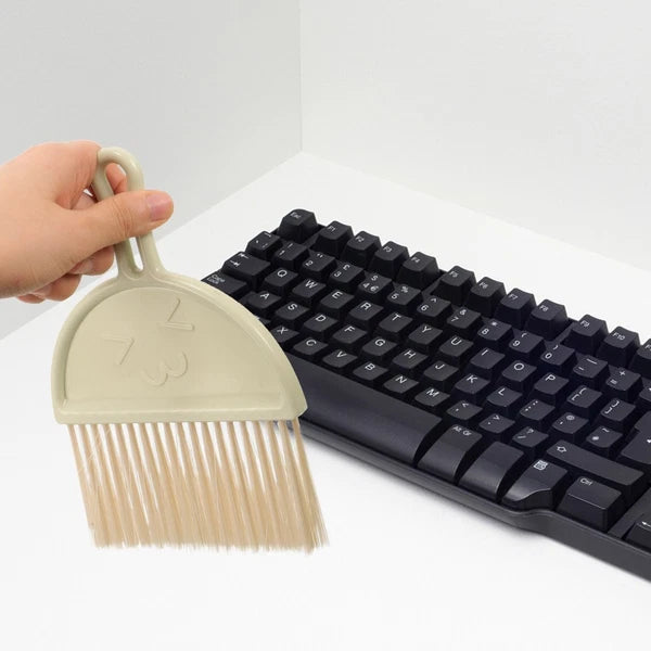Cleaning Brush Set Child Dust Pan Brushes Mini Dustpan Broom and Handheld